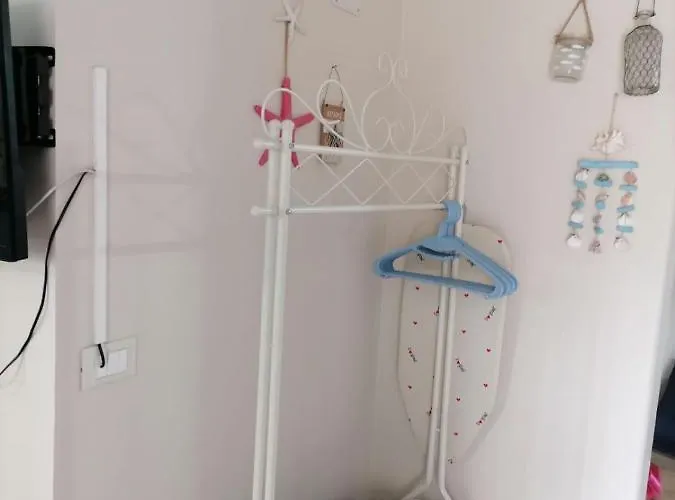 Viky House
